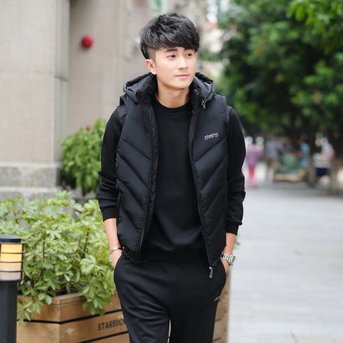 开衫上衣领型:连帽袖长:长袖裤长:长裤材质:棉涤运动户外项目:运动
